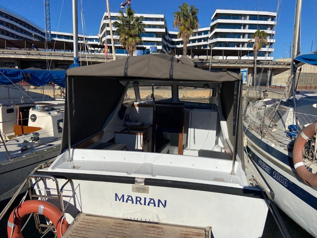 Nice Boat To Sleep In Barcelona Sant Adria de Besos Eksteriør bilde
